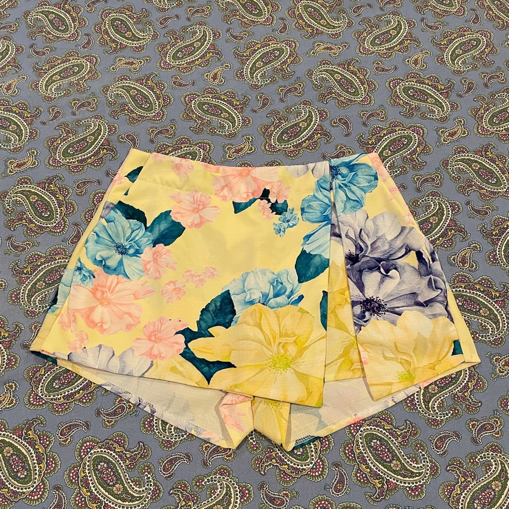 Floral skirt skort from LF